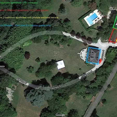 Large 3 Bedroom In The Grounds Of A Chateau Apartment Saint-Paul-Lizonne